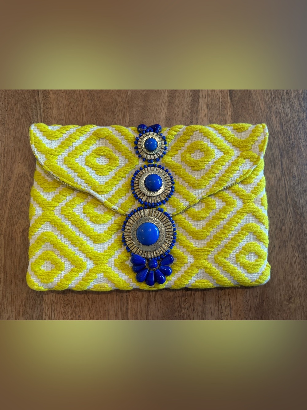 NWOT Steve Madden Jzada Yellow & Blue Embellished Women’s Clutch